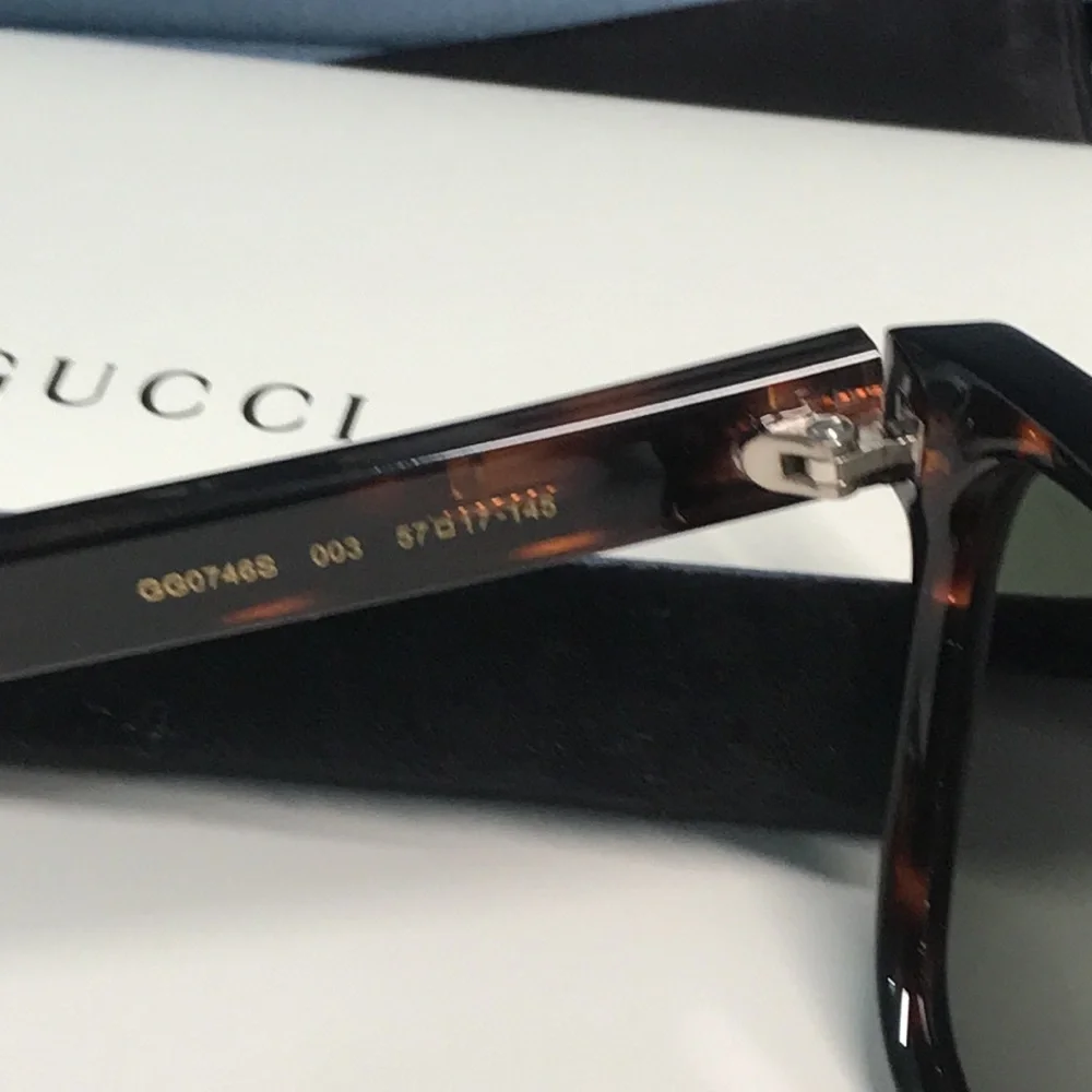 ✨ Brand New Gucci GG0746S 003 Sunglasses – Dark Havana with Green Lenses ✨